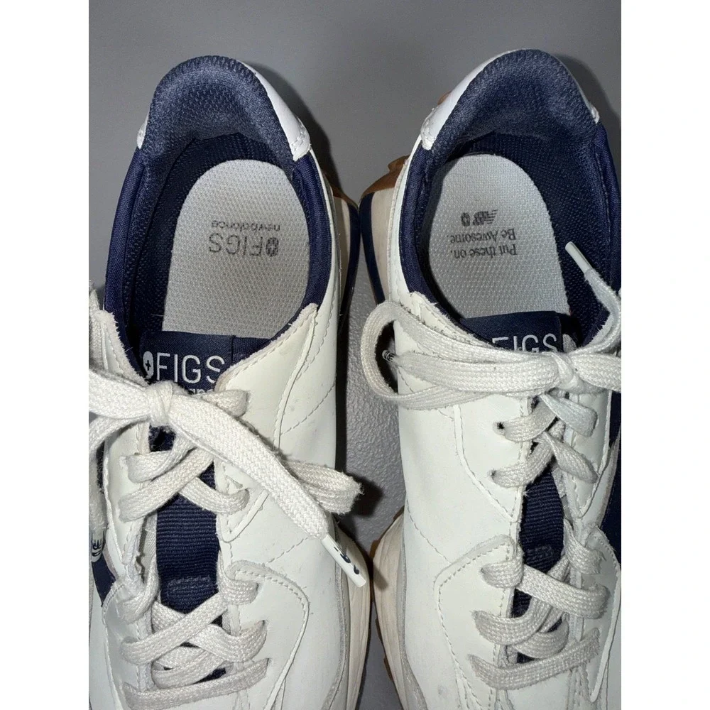New Balance x FIGS 327 Navy Gray Lifestyle Sneakers Nursing Women's 10 Men's 8.5